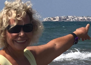 ” حواريات صباحية ” للشاعرة أميرة عيسى