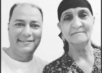 الشاعر المصري ناصر رمضان عبد الحميد يكتب في الذكرى الأولى لرحيل والدته