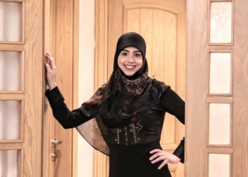 مقتطف من قصيدة ” خوف قديس ” للشاعرة سارة بشار الزين