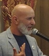 نجمتان من “قصائد الحب” للشاعر علي ناصر