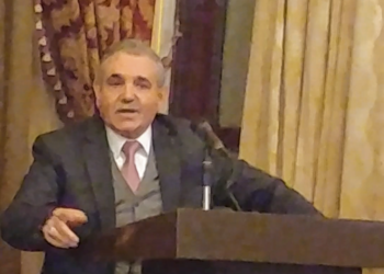 د. محمد توفيق أبو علي في 3 رسائل: للحزن والعشب والوطن