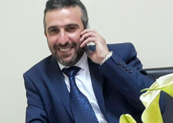 ” بائعة اللبن ” نص مؤثر للكاتب مكرم غصوب