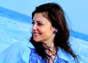 ” حقيبة الشوق ” للشاعرة د. راغدة قربان