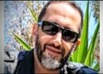 الشاعر وليد عبد الصمد يكتب : ” هيئة شاعر “