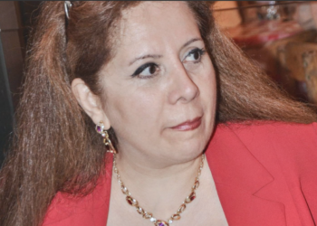 الكاتبة غادا فؤاد  السمّان : خفافيش الكتابة يتخفّون في كواليس الدمى النسائية الفارغة ..