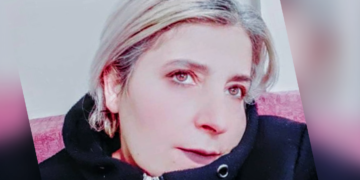 ومضات ” خارج الوقت ” للشاعرة سميحة فايز مي ابو صالح