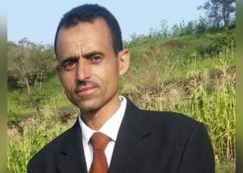 قصيدتان لبيروت وصنعاء للشاعر اليمني خالد الشرافي