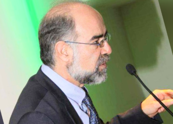 قصيدة من ديوان ” لأن جسدها ” للشاعر الشيخ نعيم تلحوق