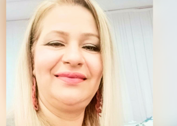 الشاعرة التونسية ليلى الرحموني في قصيدة ” يا من أباح دمع عيني “