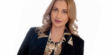 الكاتبة د. زينة جرادي تنشر في جريدة ( ” الأمة ” الصادرة في القاهرة ) دراسة بحثية  لموضوع ” الغزل  عبر العصور “