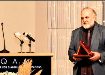 جائزة أرض المبدعين للعام 2021 للفنان النحات بيار كرم