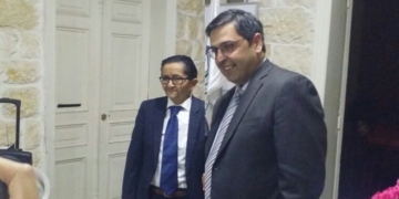 د. عماد فغالي في تكريم الشاعر فادي قباني : صوتك كم ارتفع دفاعاً عن قناعات .. طوباك !