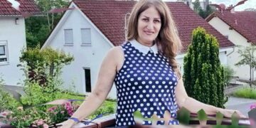 ” قصور الفرح  ” قصيدة بالمحكيّة للشاعرة السورية أمل فرج