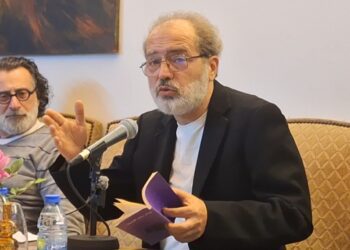 الشاعر فادي ناصر الدين يحلق شعرا في أمسيات بيروت الثقافية