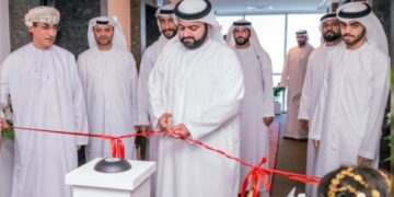 محمد الشرقي يفتتح مقر أوركسترا الفجيرة الفلهارمونية ويؤكد أهمية الموسيقى كقيمة إنسانية