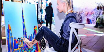 بمشاركة 11 فنانا تشكيلياً من السعودية ، الفجيرة تحتضن النسخة الثانية من “ملتقى الفنانين