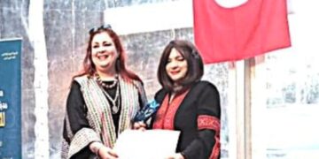 أمسية شعرية في خيمة ندوات معرض تونس للكتاب في شارع الحبيب بورقيبة