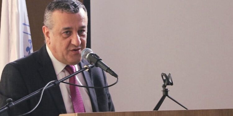 ” بيريسترويكا المسرح ” مقالة العميد د. هشام زين الدين
