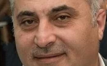 ” أنا وبائع القهوة ” قصيدة بالنثر للدكتور محمود عثمان