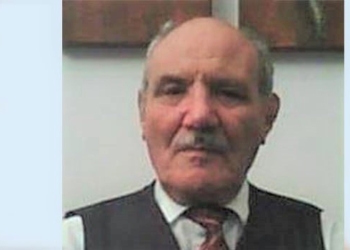 شاعر تونس الظريف عزّ الدين الشابي في قصيدتي نزاع  :         ( إعتراف : أوج المصائب أنك زوجي / زوجتي )